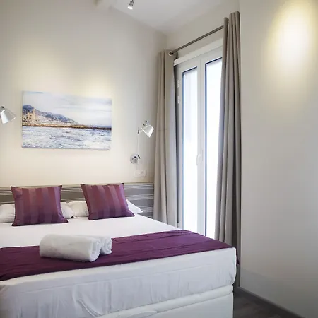 Eixample Building Apartments By Mercedes Heritage-3